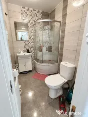 Garsonieră 32 mp, mobilată și utilată, cu centrală term