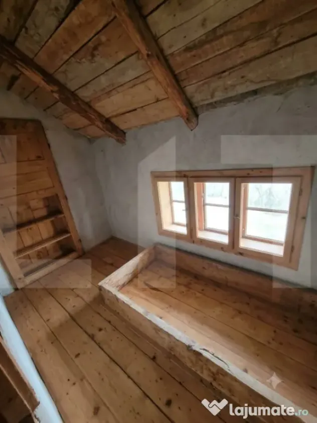 Casă Spațioasă 353 mp, Construcție Solidă din BCA, Tere - Braesti (Botosani)