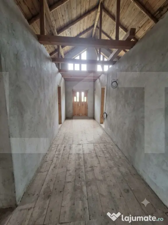 Casă Spațioasă 353 mp, Construcție Solidă din BCA, Tere - Braesti (Botosani)