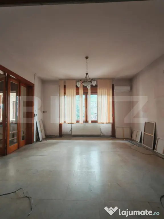 Spatiu comercial, 259 mp, zona Centrala - Turda (Cluj)
