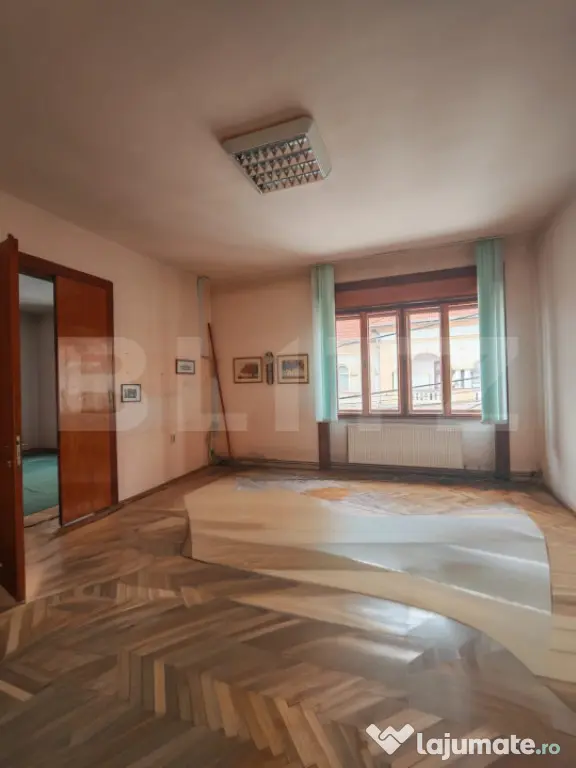 Spatiu comercial, 259 mp, zona Centrala - Turda (Cluj)