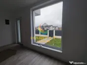 Casa parter de inchiriat / 4 camere / 330 mp teren