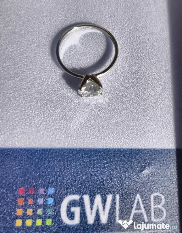 Inel solitaire aur alb 14K cu diamant natural 1,52 ct, certificat