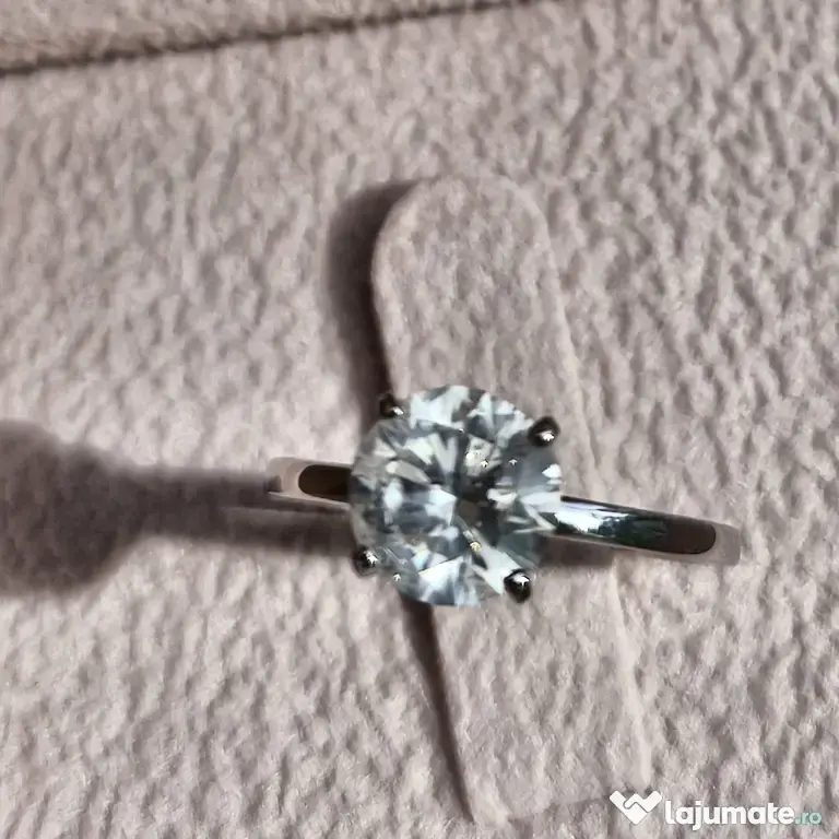 Inel solitaire aur alb 14K cu diamant natural 1,52 ct, certificat
