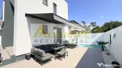 CASA DE VANZARE LA INTRARE IN COMUNA BERCENI – 5 CAMERE 