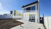 Vila individuala in zona Miorita | 4 camere | Teren 300 mp 