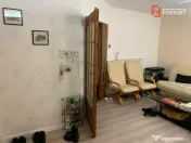 Casa individuala cu 6 camere de vanzare in zona Dambovita 