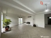 Casa 5 camere, pompa de caldura - zona linistita - Ghiroda - 
