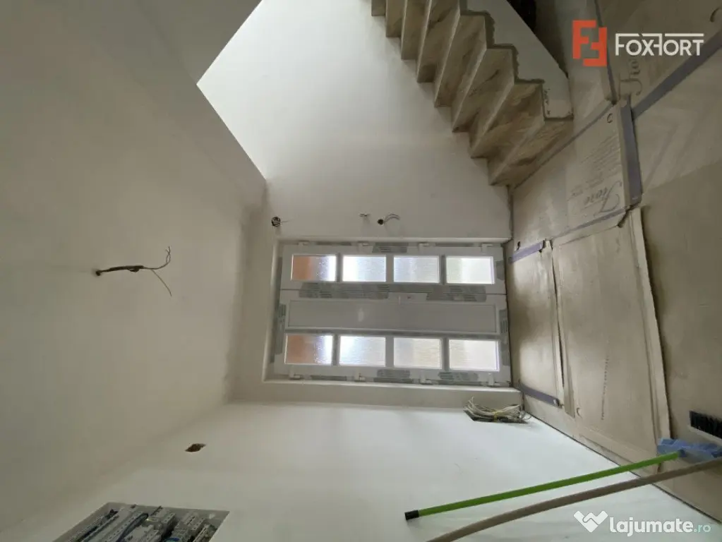 Casa 5 camere, pompa de caldura - zona linistita - Ghiroda - - Ghiroda (Timis)
