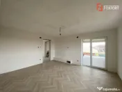 Casa 5 camere, pompa de caldura - zona linistita - Ghiroda - 