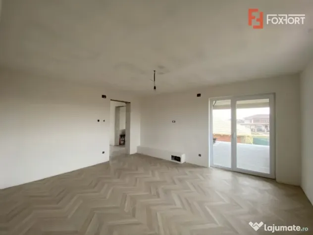 Casa 5 camere, pompa de caldura - zona linistita - Ghiroda - - Ghiroda (Timis)