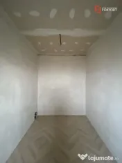 Casa 5 camere, pompa de caldura - zona linistita - Ghiroda - 