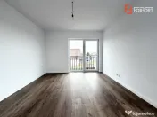 Duplex cu 5 camere, despartit prin camera tehnica, teren de 