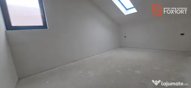 Duplex spatios cu 5 camere de vanzare, zona Mosnita Noua - Mosnita Noua (Timis)