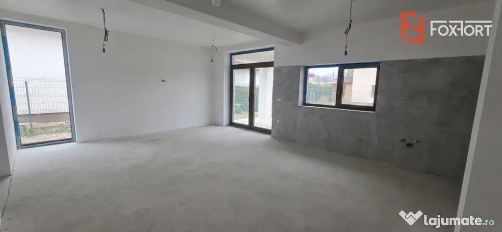Duplex spatios cu 5 camere de vanzare, zona Mosnita Noua - Mosnita Noua (Timis)