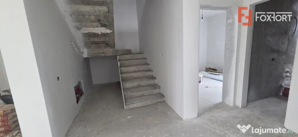 Duplex spatios cu 5 camere de vanzare, zona Mosnita Noua - Mosnita Noua (Timis)