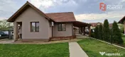 Casa individuala cu 3 camere moderna in Sanmihaiu Roman