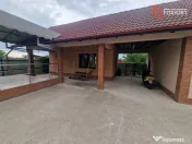 Casa individuala de vanzare cu 5 camere si teren de 2543 mp 