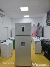 frigider, pe alb sau gri. Clasă energetică foarte bună. 