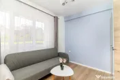 Vanzare 3 camere, baie cu geam, zona Petrom Calea Baciului, 