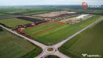 Teren industrial de vanzare de 25.000 mp, zona Deta