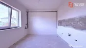 Casa tip triplex cu 2 camere de vanzare in Sanandrei 