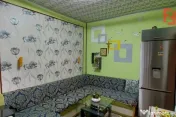 Casa individuala, 6 camere, curte comuna, zona Kiriac - Kauf 
