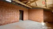 Duplex cu 4 camere si teren de 372 mp - zona Sanandrei 