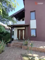 Casa individuala cu 5 camere de vanzare in Sag - ID V155
