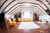 Vila Duplex cu lac si piscina Giarmata Vii cu 5880 mp de te 