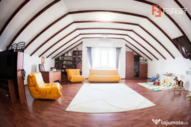 Vila Duplex cu lac si piscina Giarmata Vii cu 5880 mp de te - Giarmata Vii (Timis)