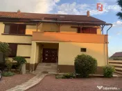 Vila Duplex cu lac si piscina Giarmata Vii cu 5880 mp de te 
