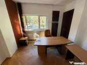 2 Camere Pretabil Birou Zona Armeneasca 