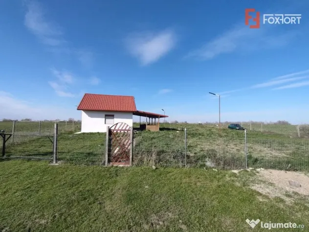 Teren de 2600 mp in Sanmihaiul Roman imprejmuit - ID V5057 - Sanmihaiu Roman (Timis)