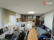 Duplex la curte comuna cu 3 camere si teren de 320 mp, zona 