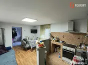 Duplex la curte comuna cu 3 camere si teren de 320 mp, zona 
