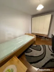Apartament cu 3 camere, 65 mp, parcare, curte, zona Tineretu