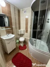 Apartament cu 3 camere, 65 mp, parcare, curte, zona Tineretu