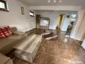 Apartament cu 3 camere, 65 mp, parcare, curte, zona Tineretu
