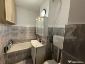Apartament 3 camere , 68 mp , zona Micro 16