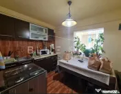 Apartament 3 camere decomandat zonă Casa de Cultura 