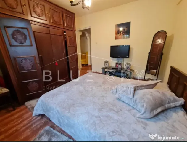 Apartament 3 camere decomandat zonă Casa de Cultura - Constanta (Constanta)