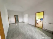 Casă parter, 3 camere, teren 1.240 mp și panoramă superb? 