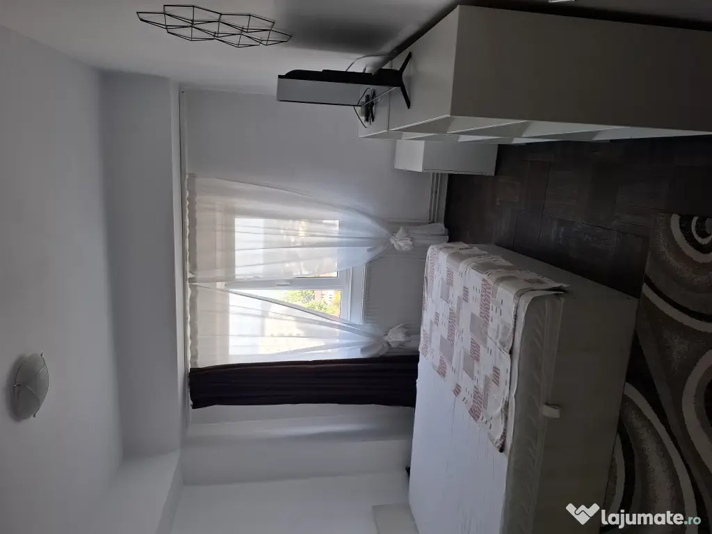 Apartament central 3 camere