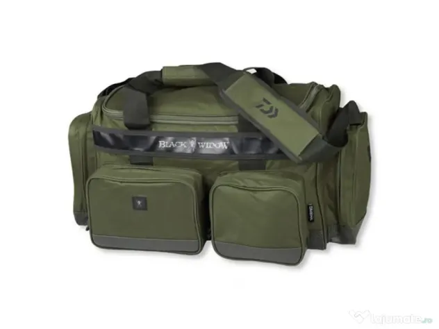 Geanta Daiwa Black Widow Carryall 60X32X40Cm