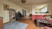 Vilă cu 7 dormitoare, 5 băi și terasă de 144 mp, zona An