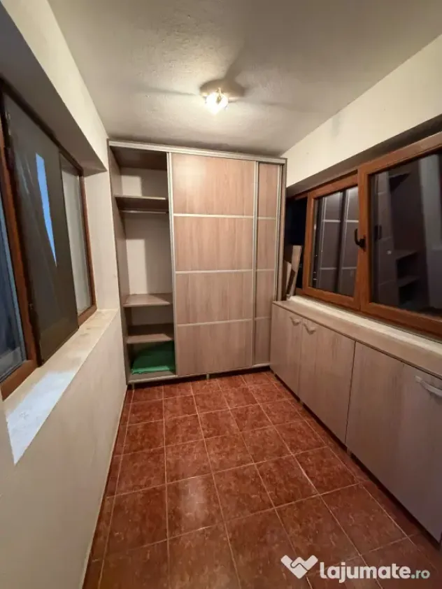 Închiriere apartament 2 camere Metropolitan Residence