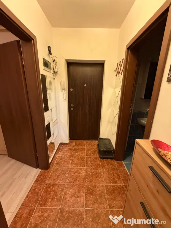 Închiriere apartament 2 camere Metropolitan Residence