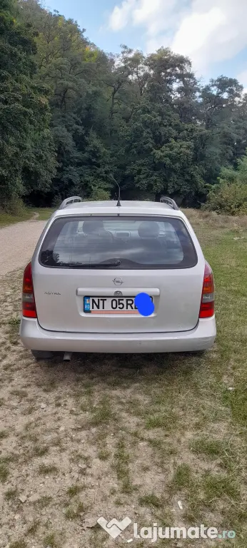 Autoturism marca Opel astra