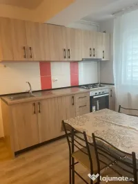 Apartament 2 camere de închiriat 